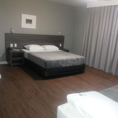 Duque Center Hotel Residence Порту Алегри Екстериор снимка